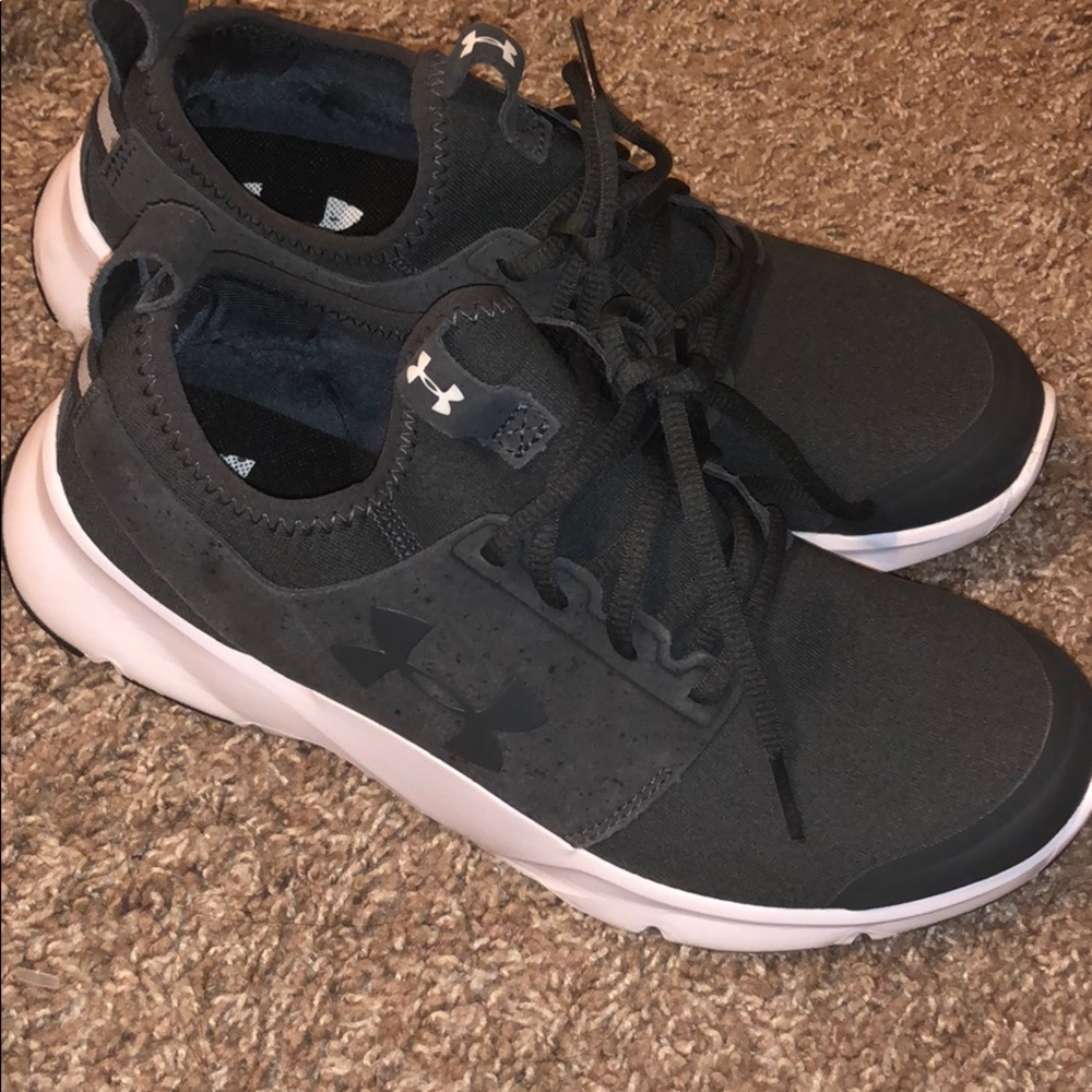 Under Armor Sneakers